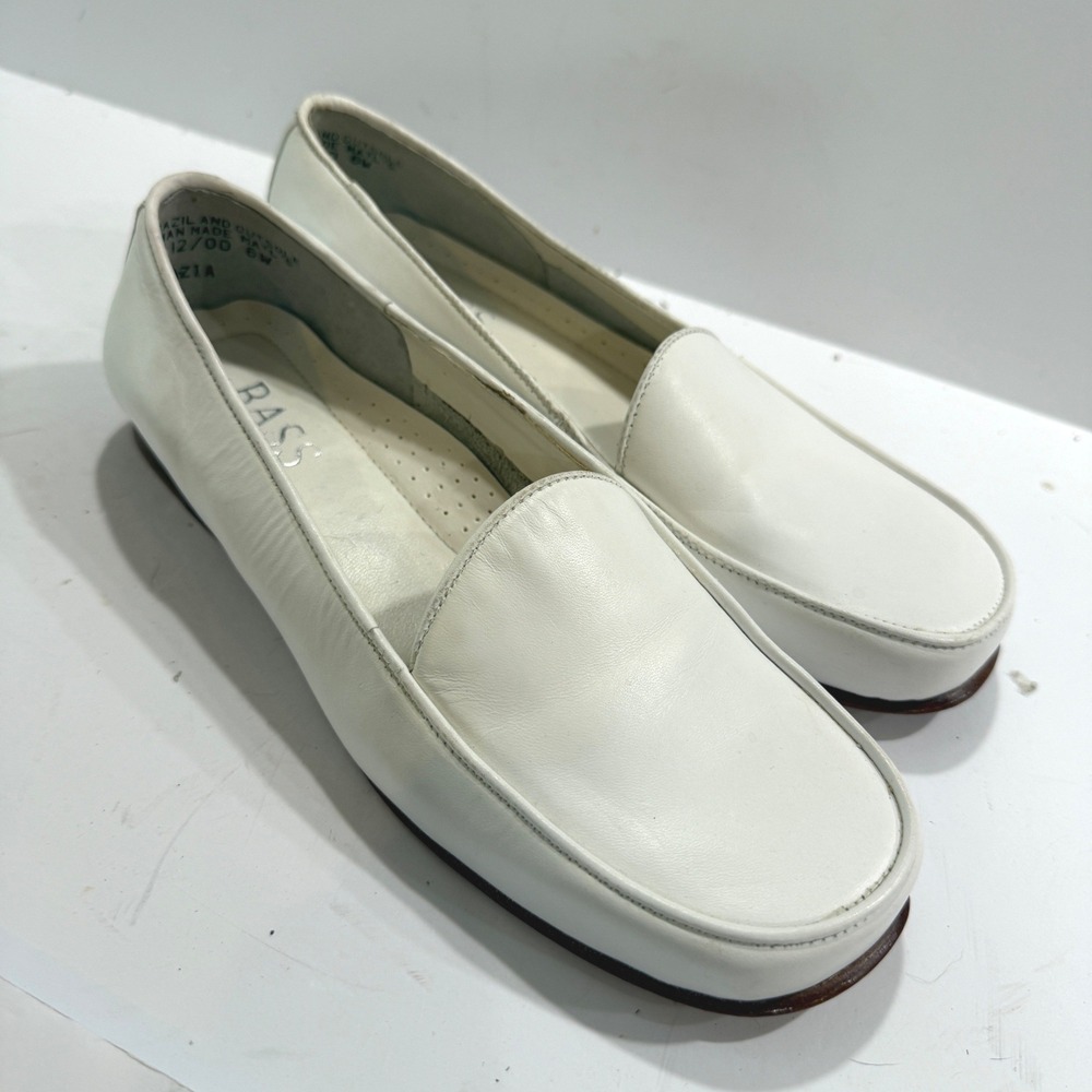 G.H. Bass Kazia White Leather Square Moc Toe Loafers Shoes Womens 6W Brazil